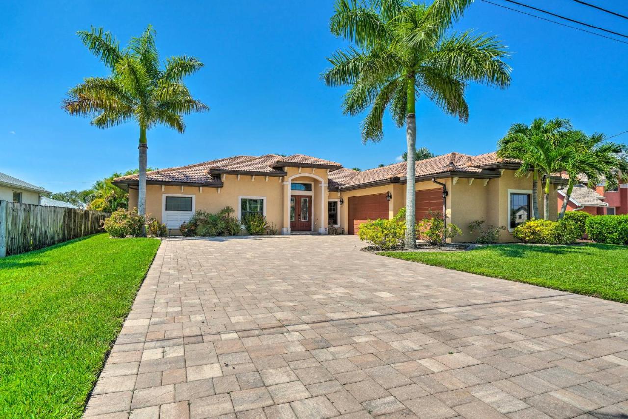 Canalfront Cape Coral Home With Patio And Grill! Екстер'єр фото