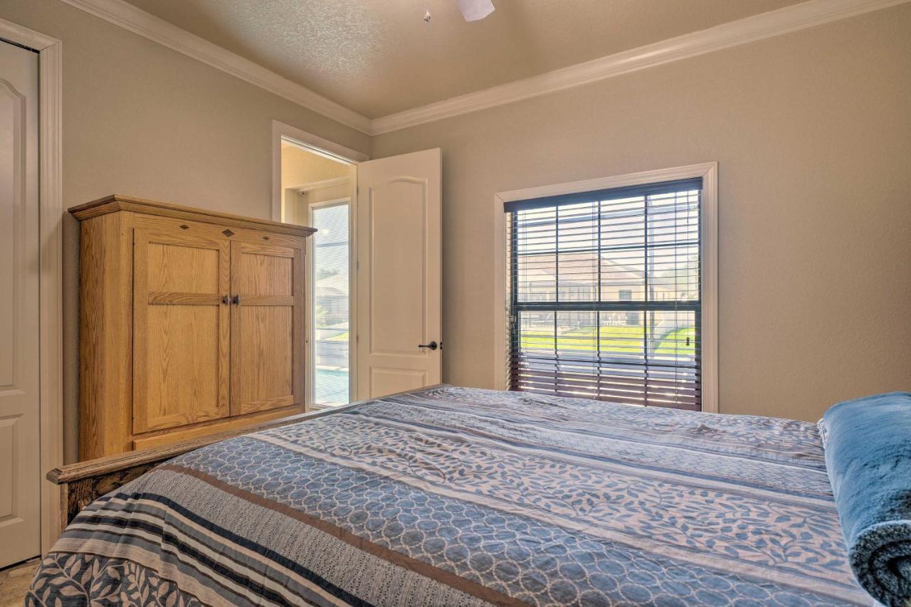 Canalfront Cape Coral Home With Patio And Grill! Екстер'єр фото